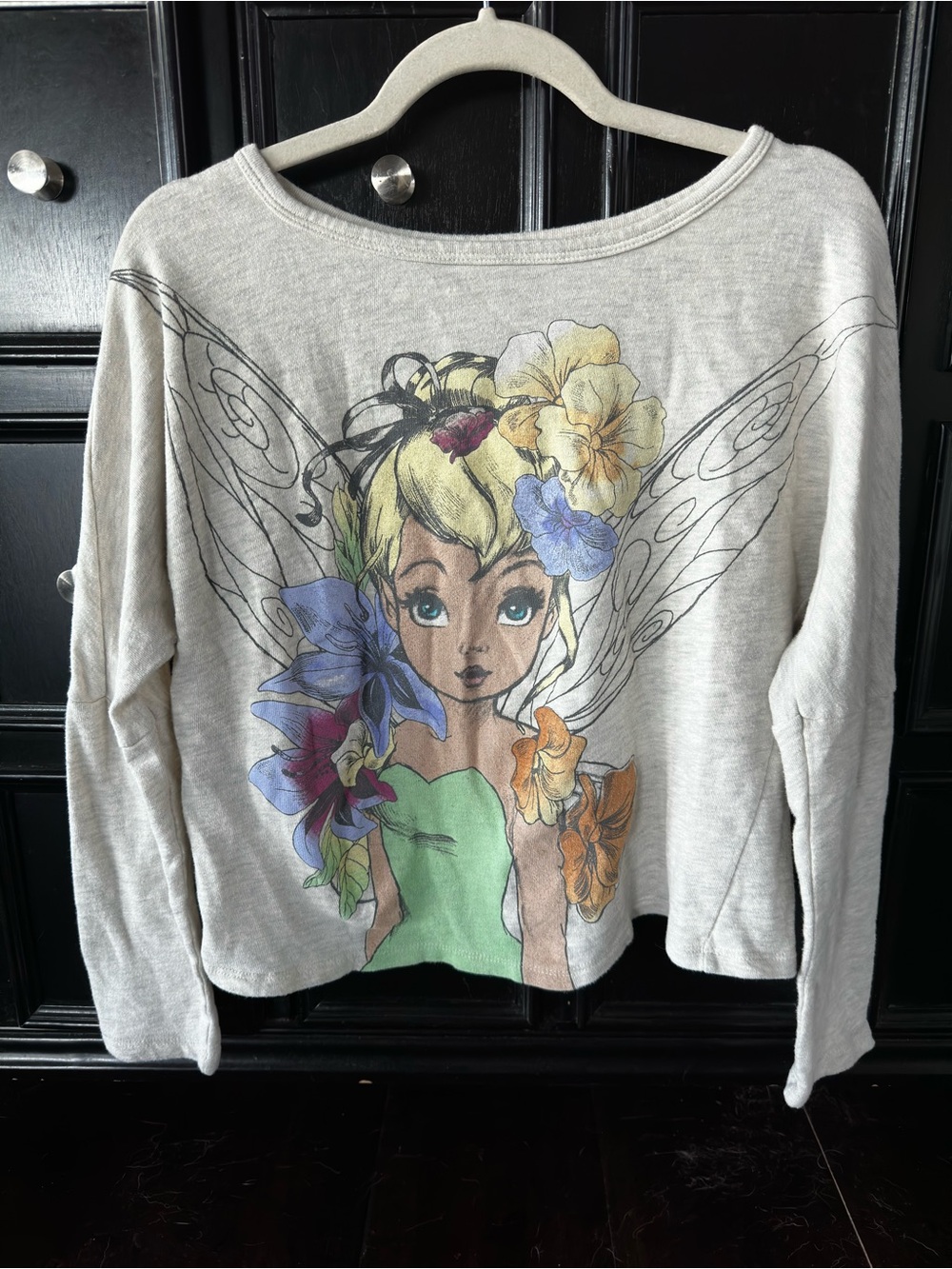 Disney Tinkerbell graphic tee whimsical fun playful summer casual nostalgic Sz L